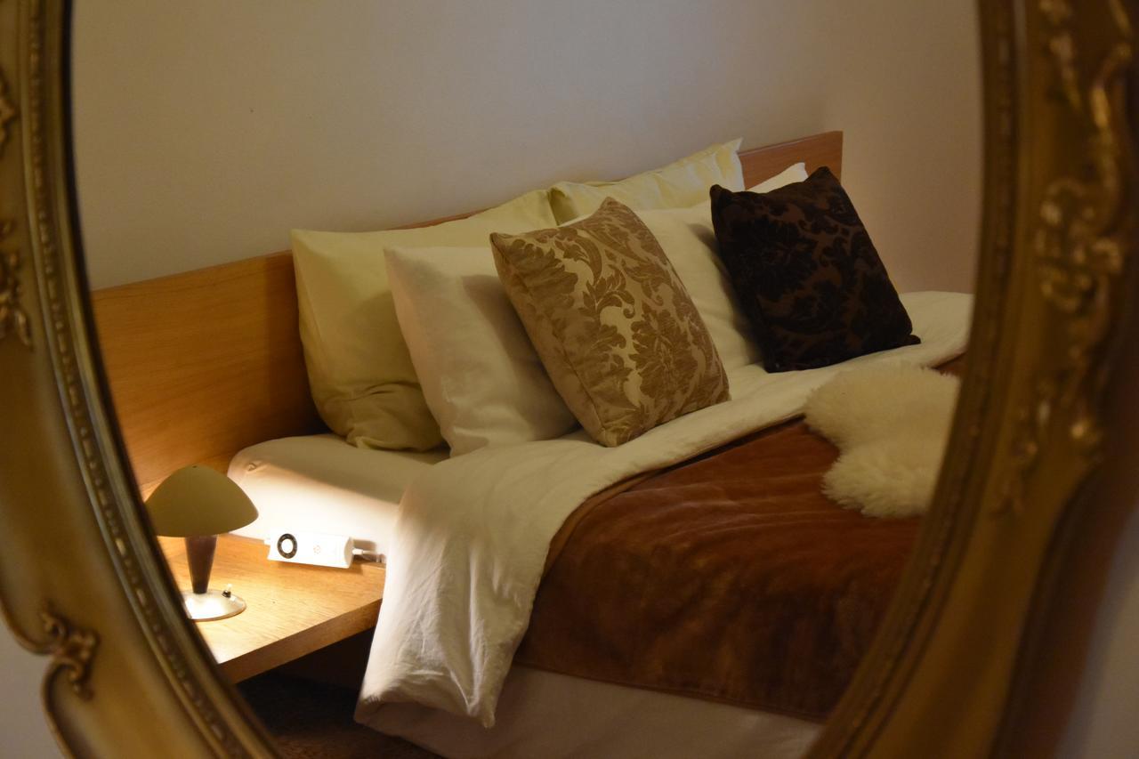 פראג Victoria Design Stays - Apartment Rehorova מראה חיצוני תמונה