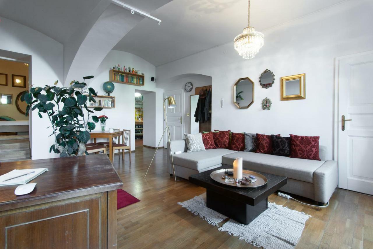 פראג Victoria Design Stays - Apartment Rehorova מראה חיצוני תמונה