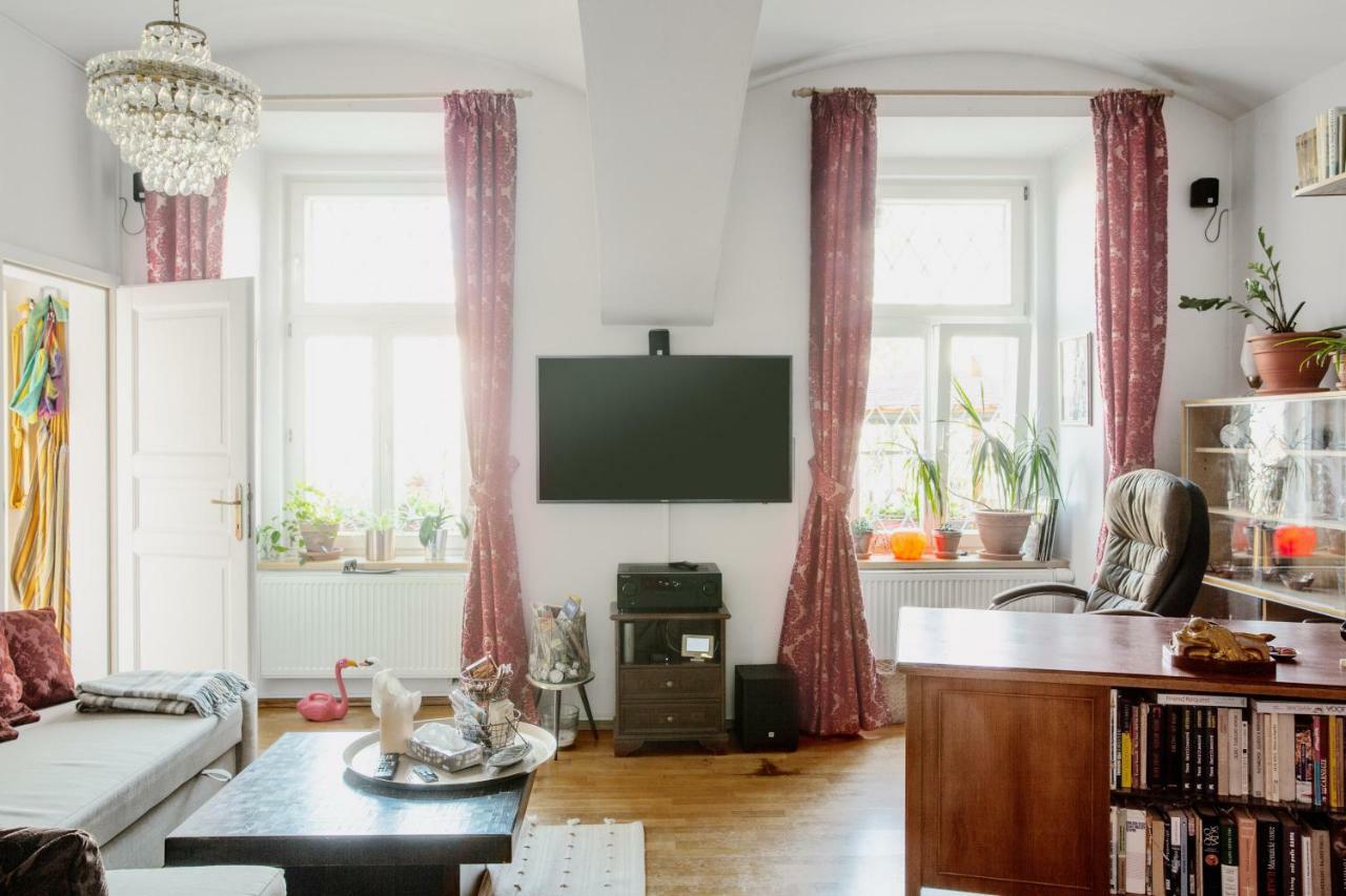 פראג Victoria Design Stays - Apartment Rehorova מראה חיצוני תמונה